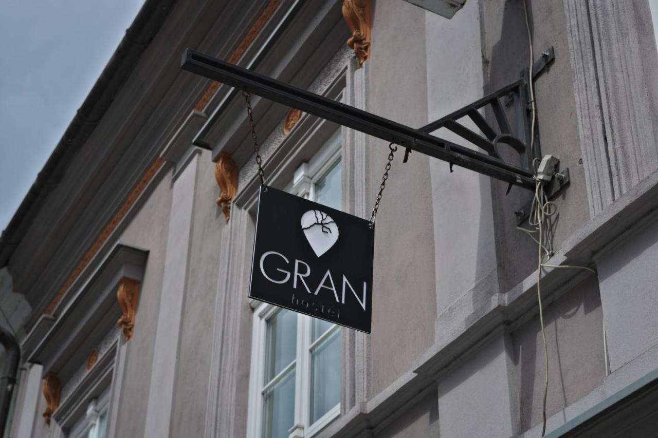Gran Hostel バンスカー・ビストリツァ エクステリア 写真